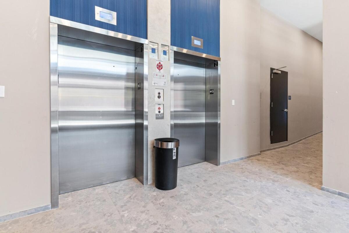 Modern 1br With King Bed W,d Rooftop 10 Mins To Cc! Apartamento *